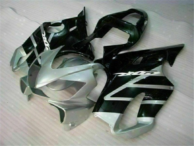 CBR 600 F4i 2001-2003 Verkleidungen - Schwarz Silber CBR 600 F4i 2001-2003 Verkleidungen - Schwarz Silber