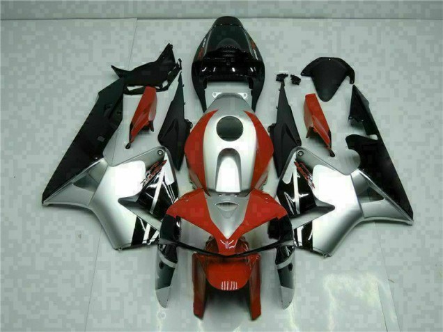 CBR 600 RR 2005-2006 Verkleidungen - Schwarz Silber Rot CBR 600 RR 2005-2006 Verkleidungen - Schwarz Silber Rot