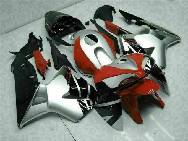 CBR 600 RR 2005-2006 Verkleidungen - Schwarz Silber Rot CBR 600 RR 2005-2006 Verkleidungen - Schwarz Silber Rot