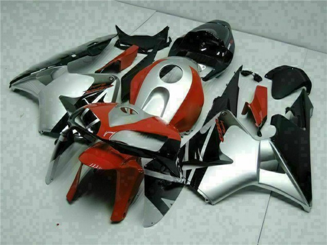 CBR 600 RR 2005-2006 Verkleidungen - Schwarz Silber Rot CBR 600 RR 2005-2006 Verkleidungen - Schwarz Silber Rot