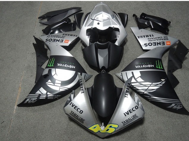 CBR 600 RR 2007-2008 Verkleidungen - Schwarz Silber Monster IVECO 46 CBR 600 RR 2007-2008 Verkleidungen - Schwarz Silber Monster IVECO 46