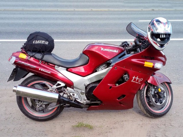 Rabatt Kawasaki ZZR1100 Motorrad Verkleidung 1993-2003 - Rot