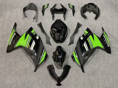 Rabatt Kawasaki EX300 Motorrad Verkleidung 2013-2024 - Glanzendes Schwarz Grun Weiss Streifen