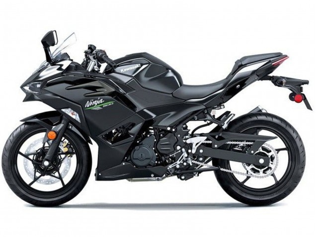 Rabatt Kawasaki Ninja 500 EX500R Motorrad Verkleidung 2024-2025 - Glanzendes Schwarz
