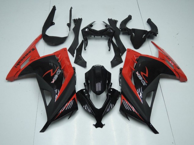 ZX 300R 2013-2016 Verkleidung - Rot Schwarz ZX 300R 2013-2016 Verkleidung - Rot Schwarz