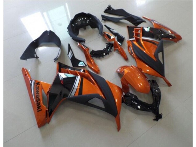 ZX 300R 2013-2016 Verkleidungen - Schwarz Orange ZX 300R 2013-2016 Verkleidungen - Schwarz Orange