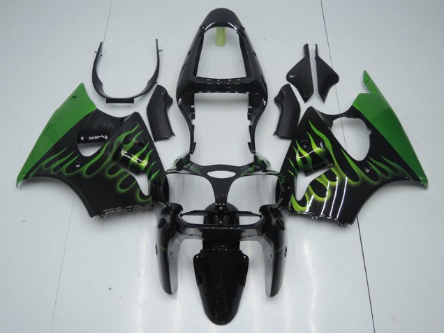 ZX6R 2000-2002 Verkleidungen - Schwarz mit Grün Flamme ZX6R 2000-2002 Verkleidungen - Schwarz mit Grün Flamme